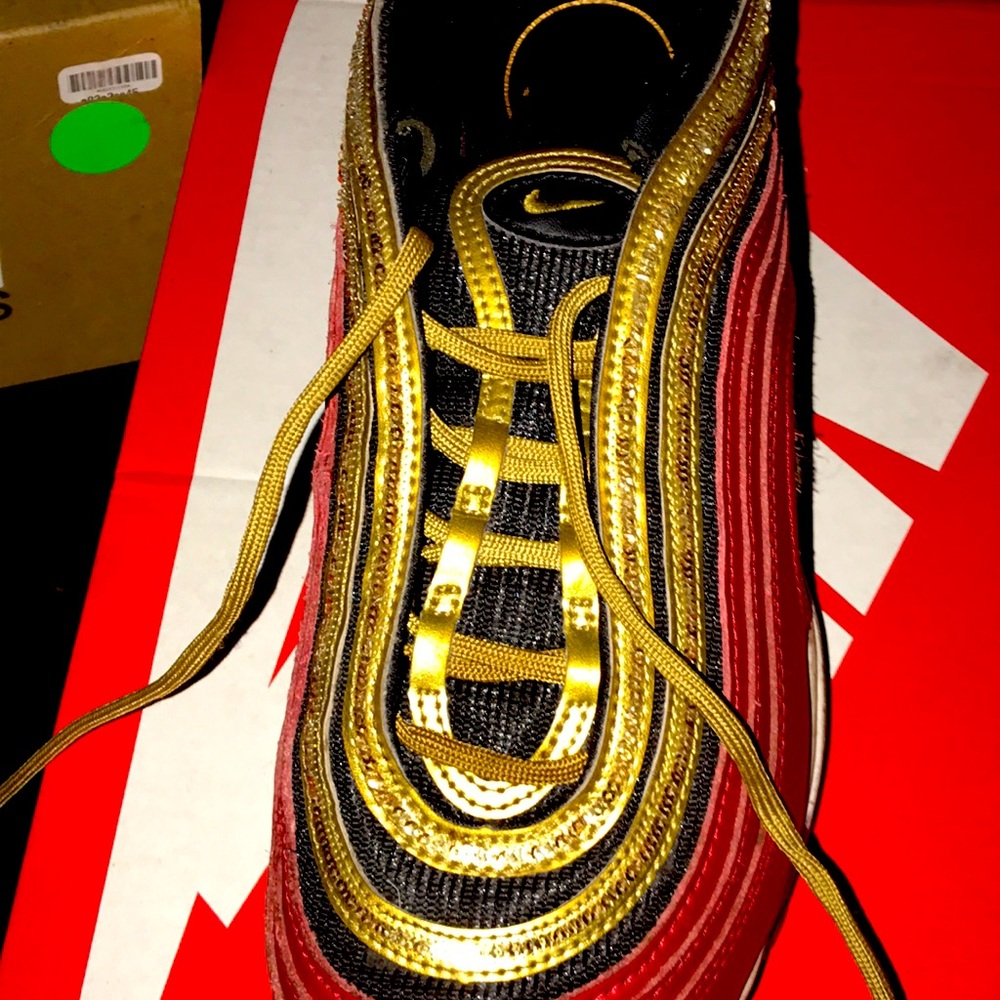 Shoes gold size shoes 8.5
